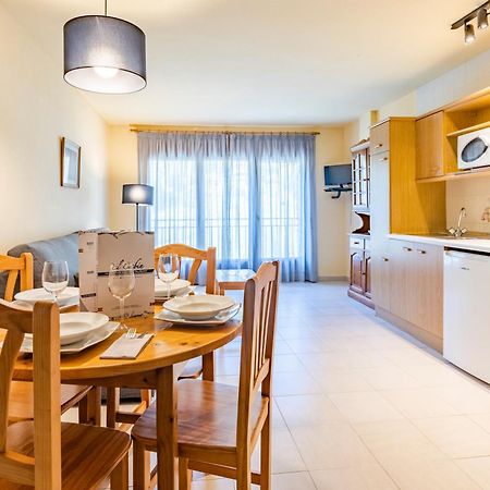 Apartamentos Turisticos Poblado 아린잘 외부 사진