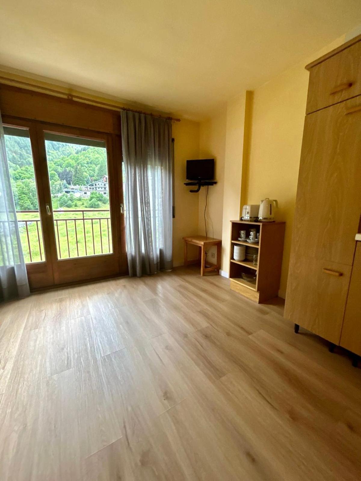 Apartamentos Turisticos Poblado 아린잘 외부 사진