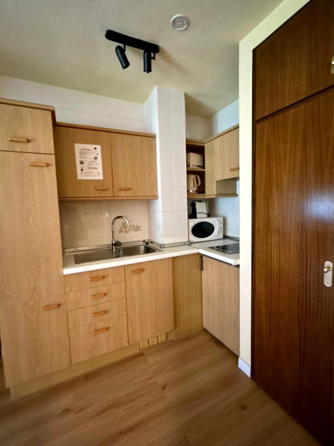 Apartamentos Turisticos Poblado 아린잘 외부 사진