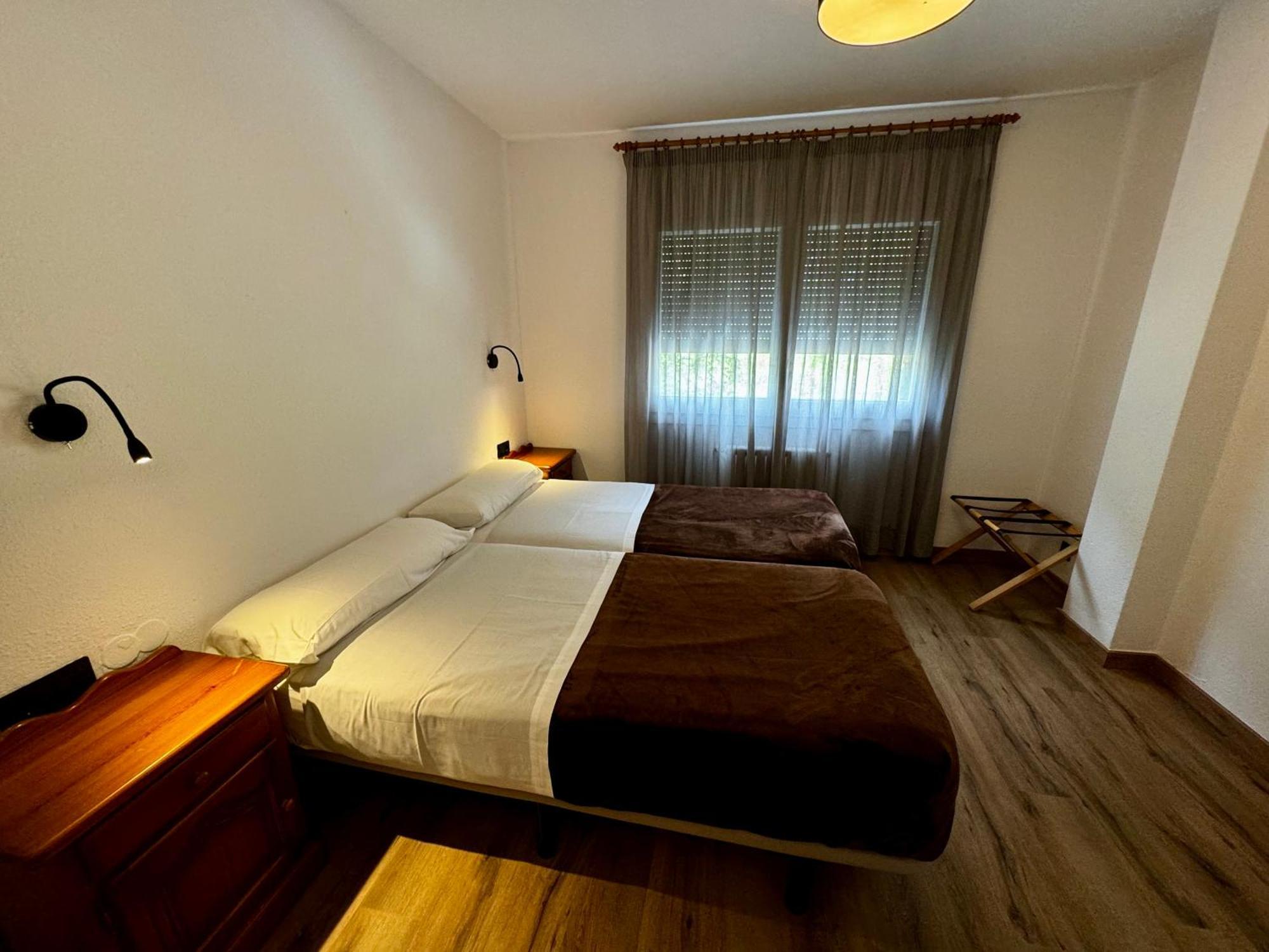 Apartamentos Turisticos Poblado 아린잘 외부 사진