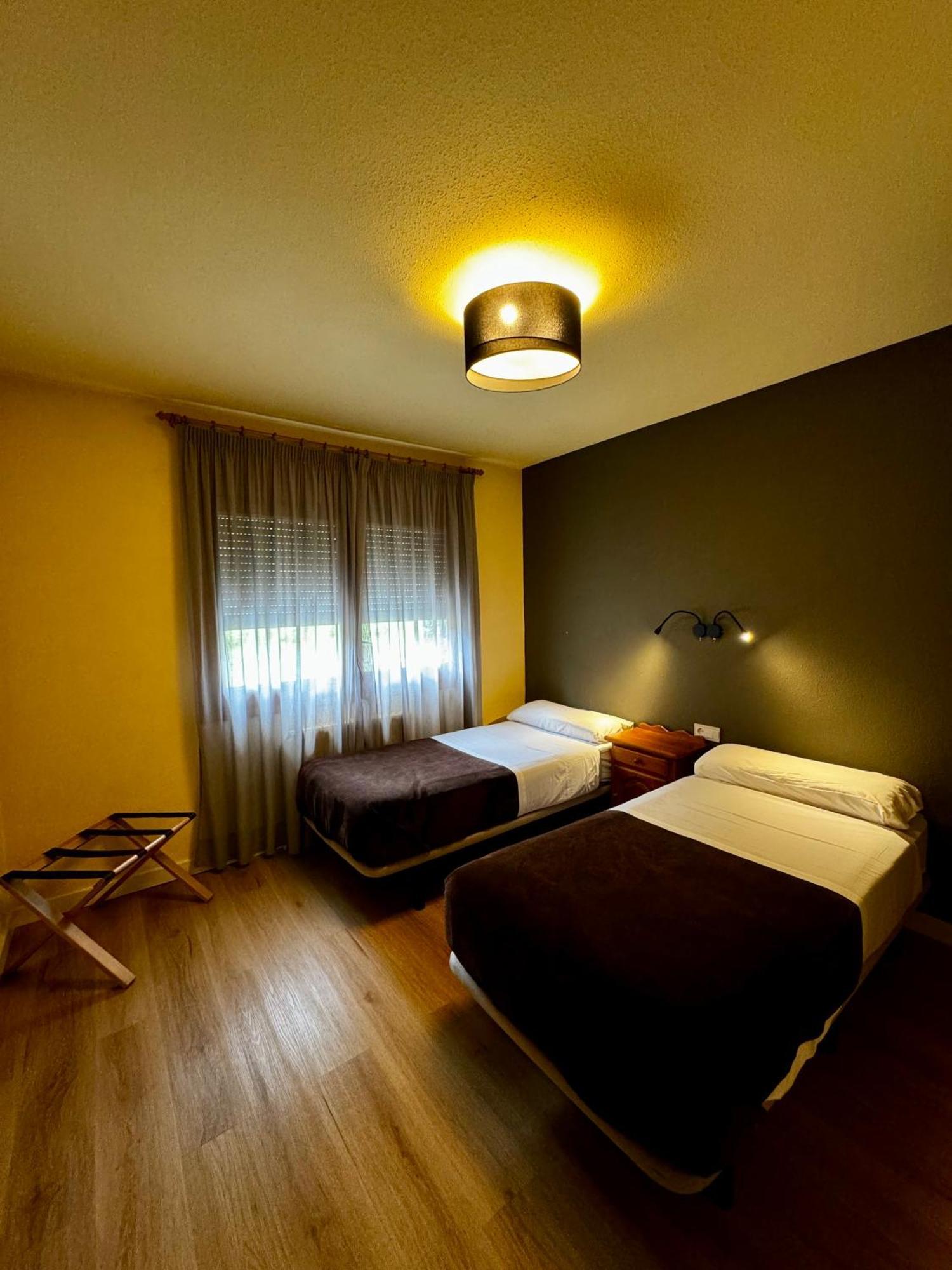 Apartamentos Turisticos Poblado 아린잘 외부 사진