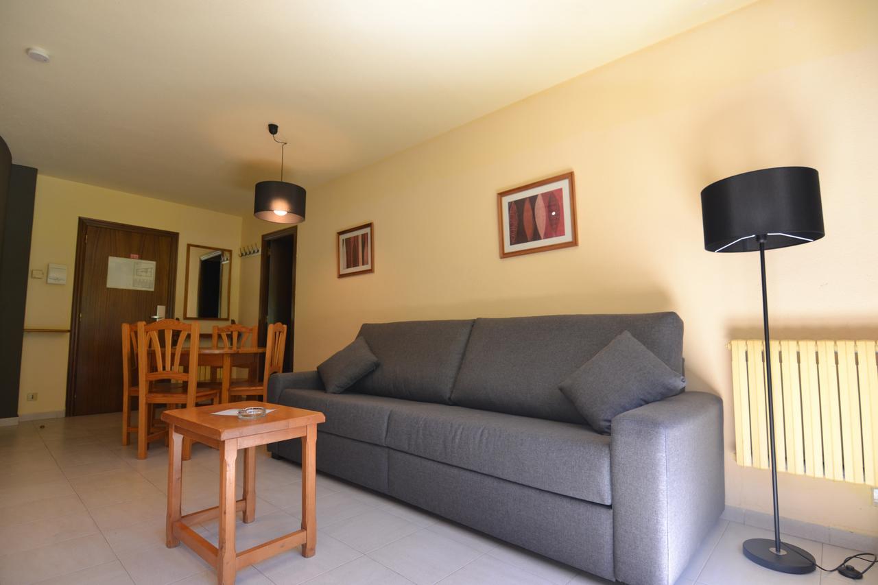 Apartamentos Turisticos Poblado 아린잘 외부 사진
