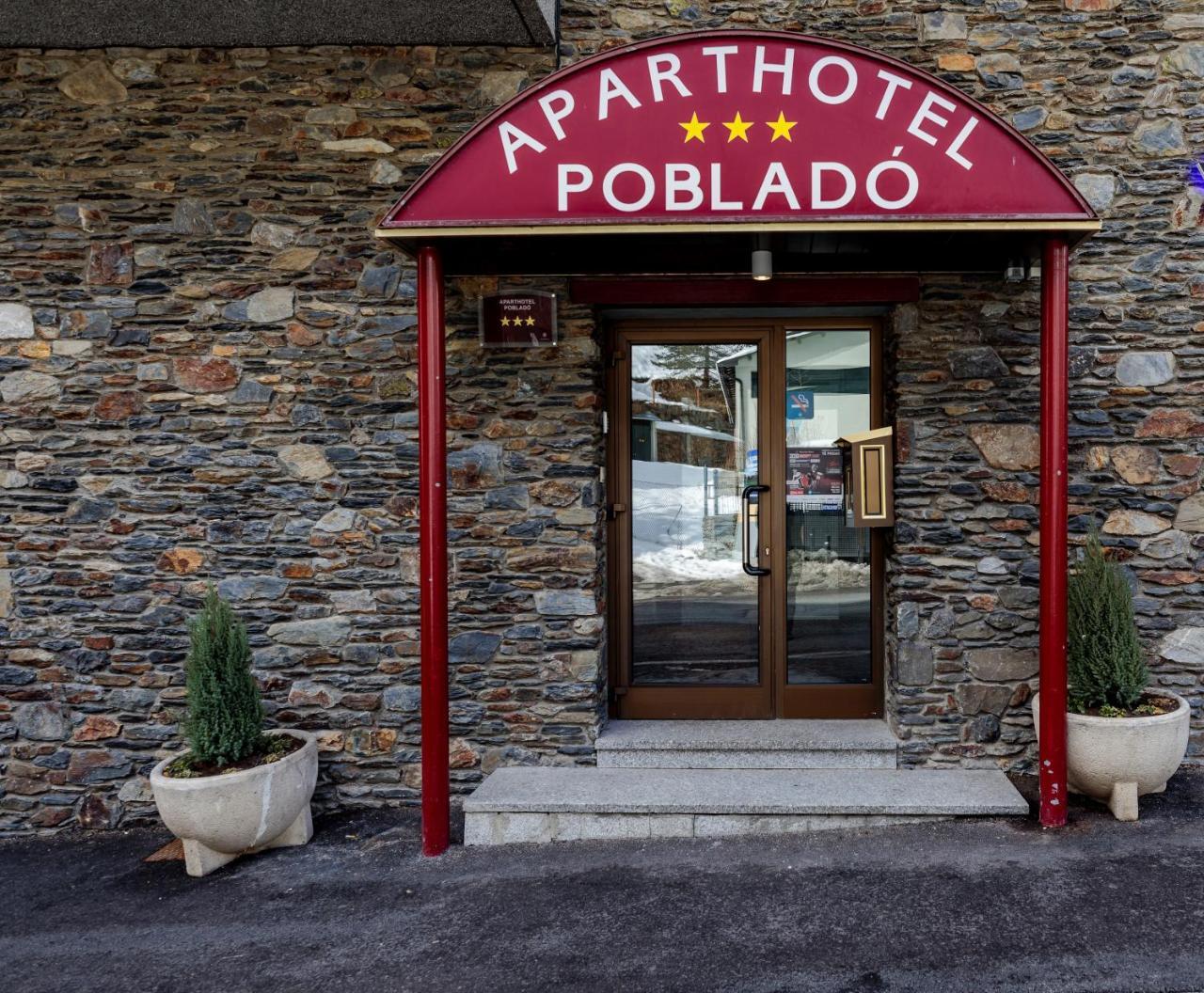 Apartamentos Turisticos Poblado 아린잘 외부 사진