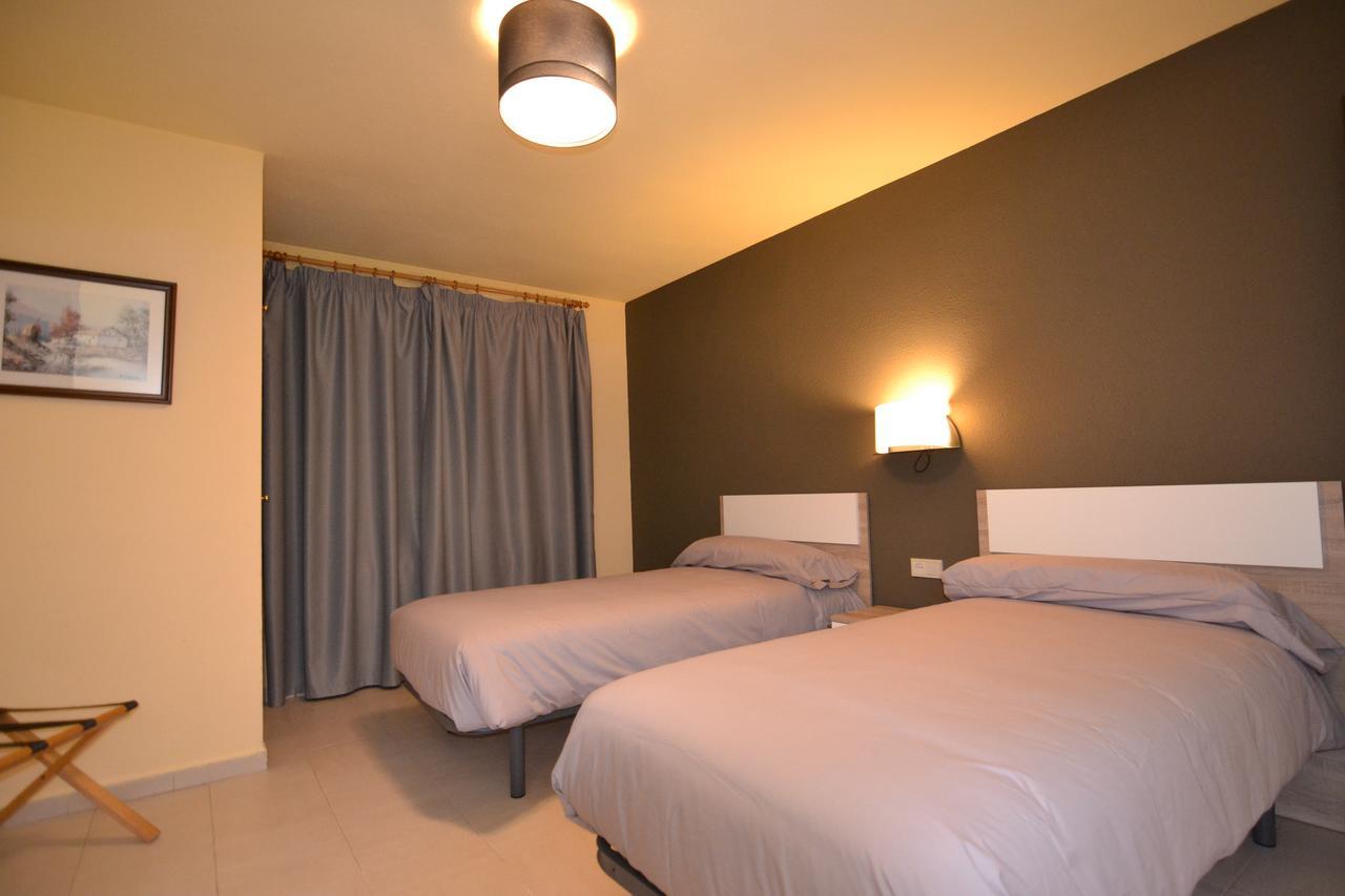 Apartamentos Turisticos Poblado 아린잘 외부 사진