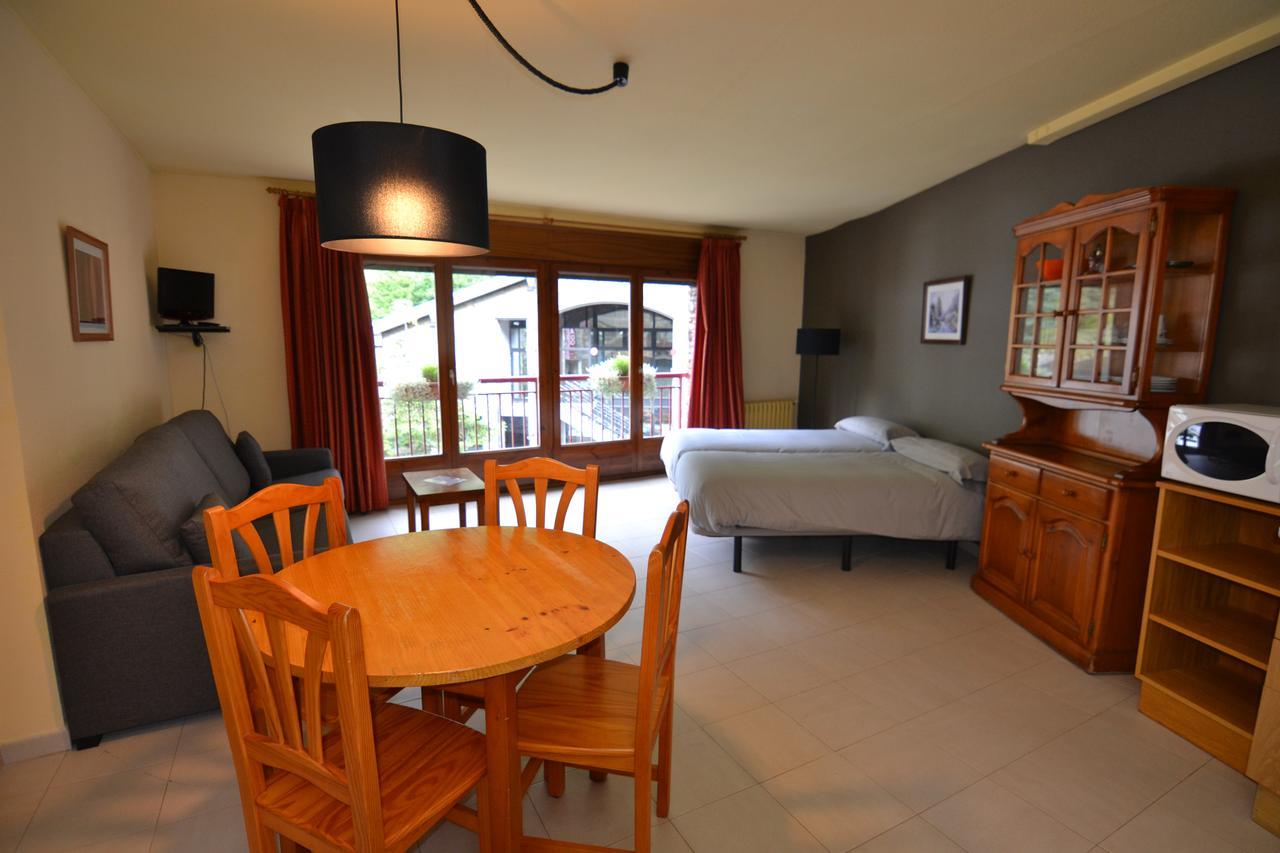 Apartamentos Turisticos Poblado 아린잘 외부 사진