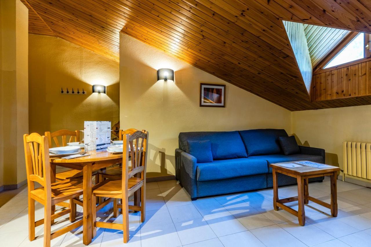 Apartamentos Turisticos Poblado 아린잘 외부 사진