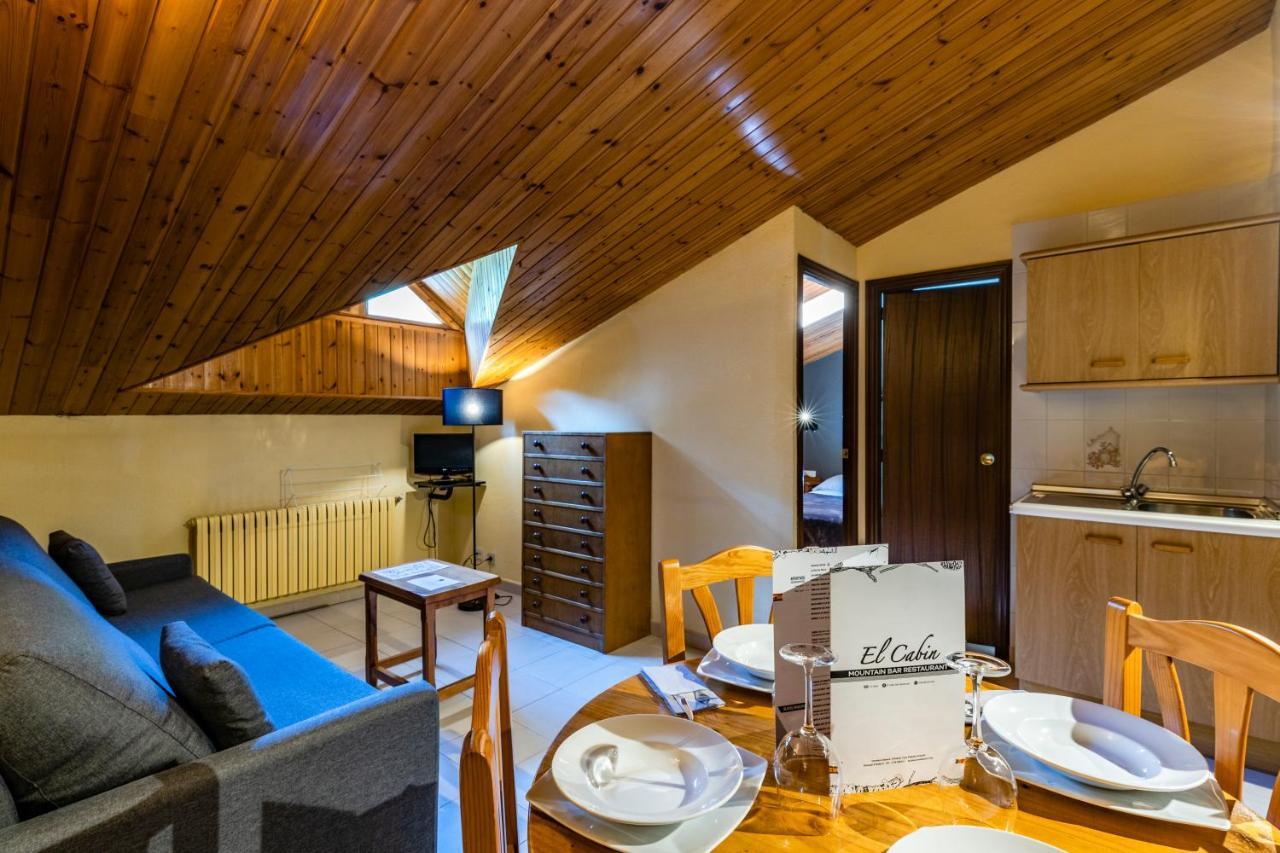 Apartamentos Turisticos Poblado 아린잘 외부 사진