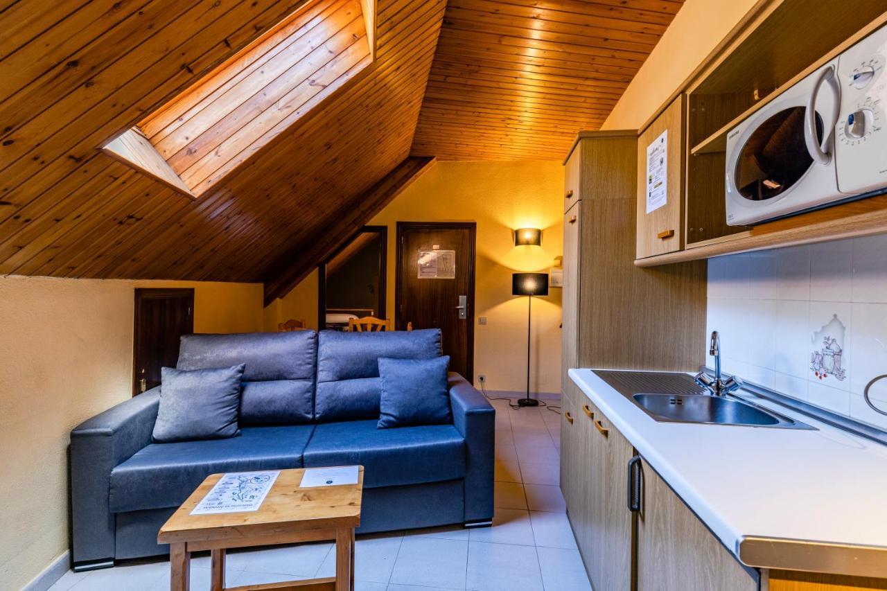 Apartamentos Turisticos Poblado 아린잘 외부 사진